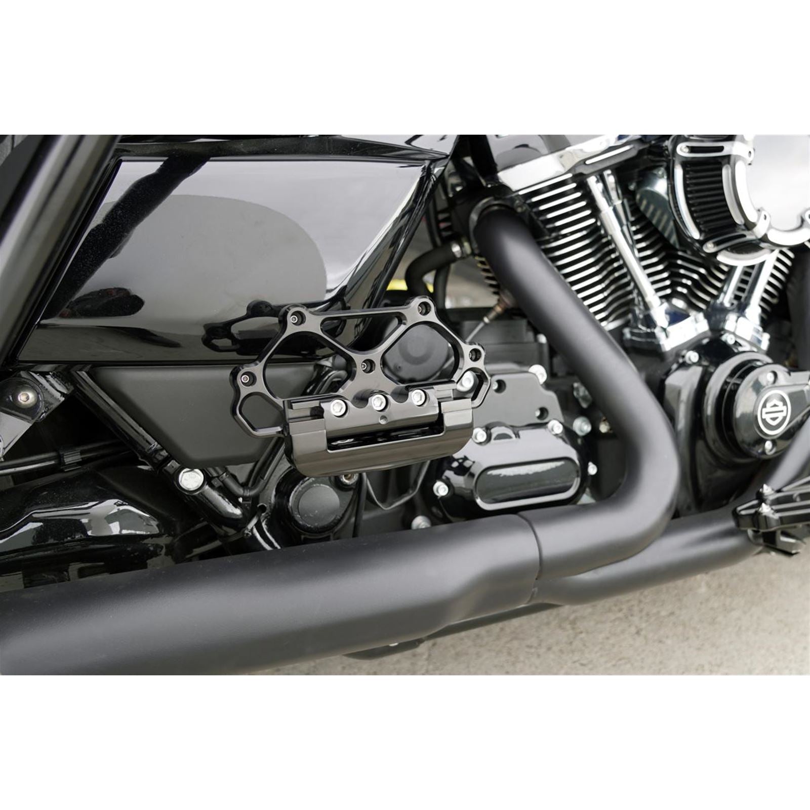 Arlen Ness Diamond Floorboards - Passenger - Black [MPN: 410-058]_1742962