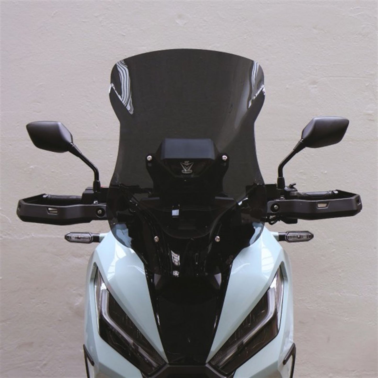 National Cycle Short Windshield for Honda 21+ X-ADV 750 - Dark Tint N20028_1687795