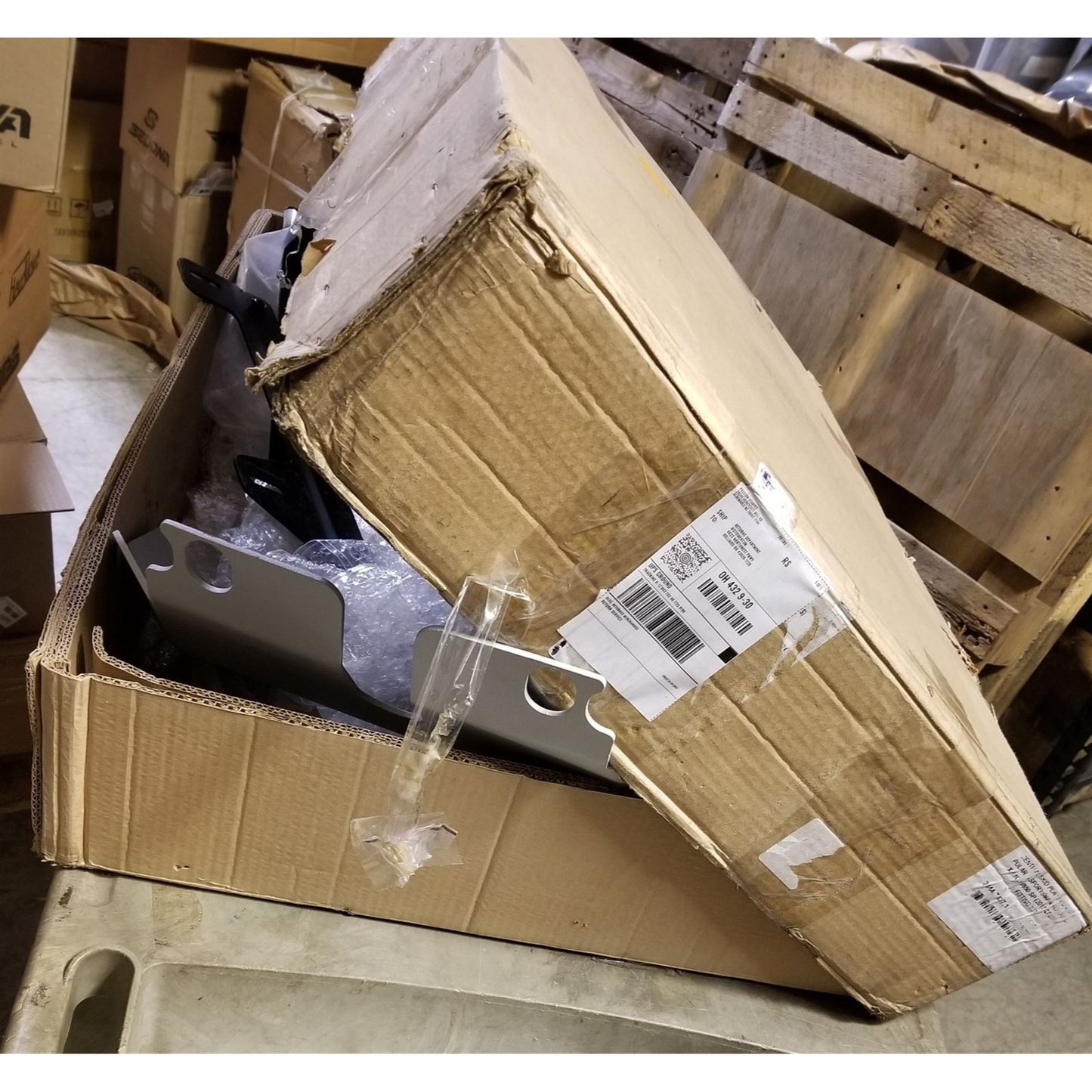 Rival Powersports USA Central Skid Plate - Alloy - for Polaris Sportsman OPEN BOX [MPN: 2444.7437.1CP]_1701951