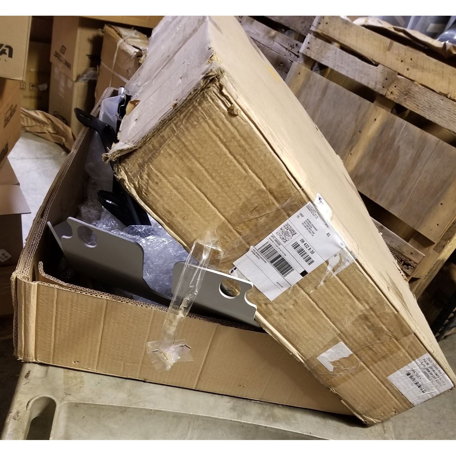 Rival Powersports USA Central Skid Plate - Alloy - for Polaris Sportsman OPEN BOX [MPN: 2444.7437.1CP]_1701951