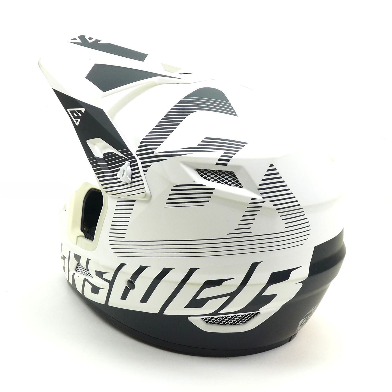 Answer A23 AR1 V2 Bold Helmet - White/Black - Youth Medium OPEN BOX [MPN: 447755]_1770651