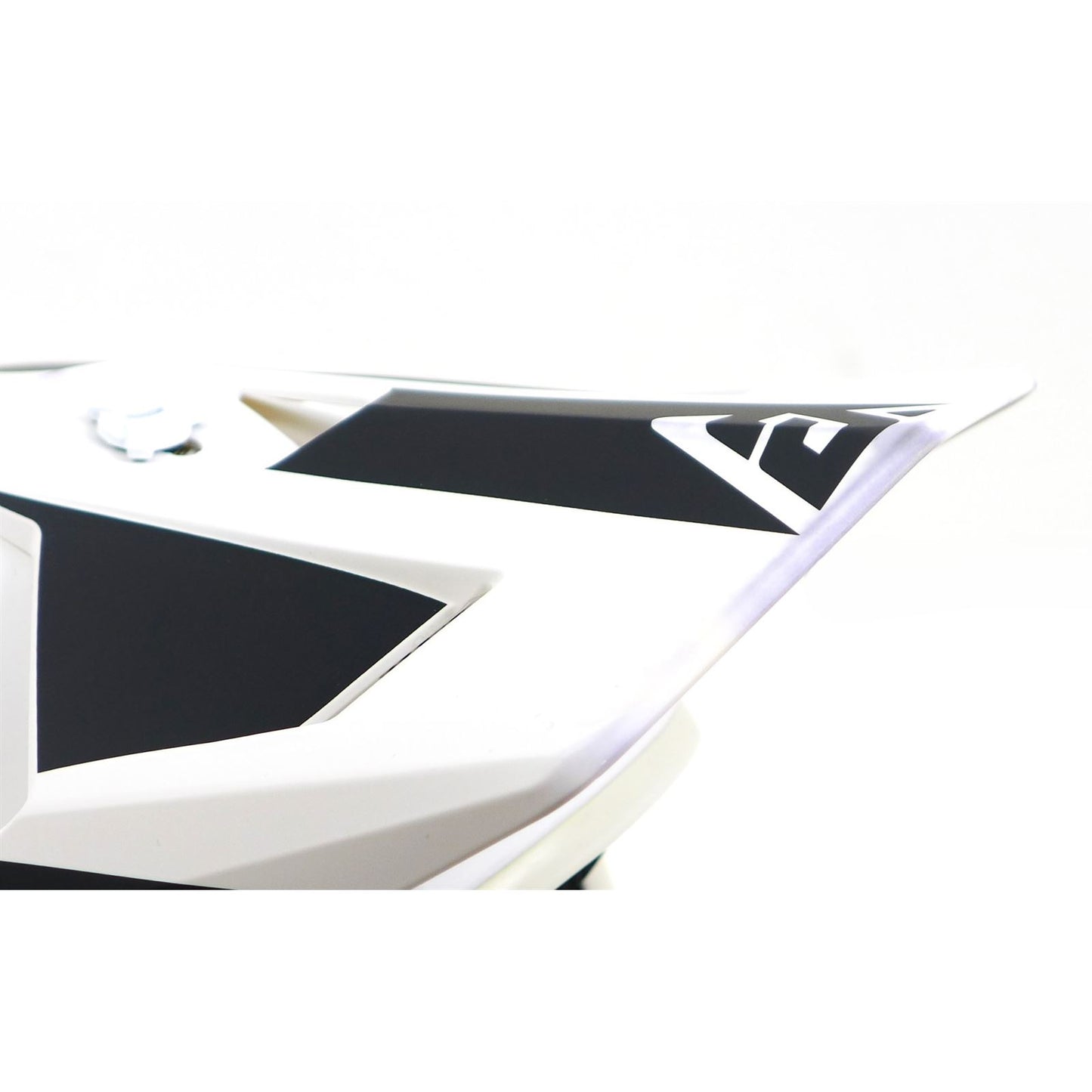 Answer A23 AR1 V2 Bold Helmet - White/Black - Youth Medium OPEN BOX [MPN: 447755]_1770948