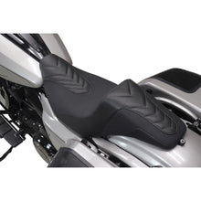 Mustang Motorcycle Products Kodlin Signature Series Squareback™ Seat - Black w/ Gunmetal Stitch [MPN: 76324GM]_1772650