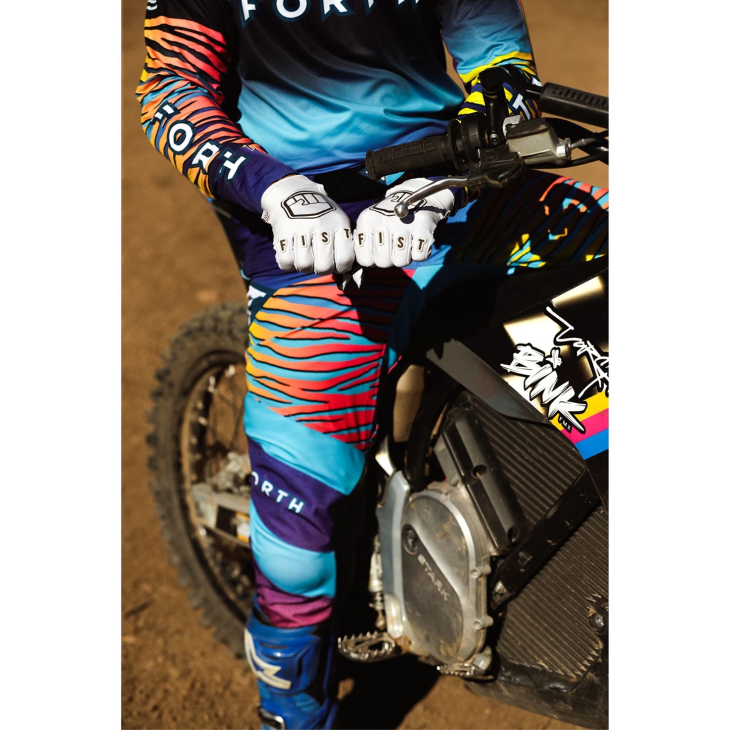 Fist Handwear Strapped Stocker Gloves_1831945