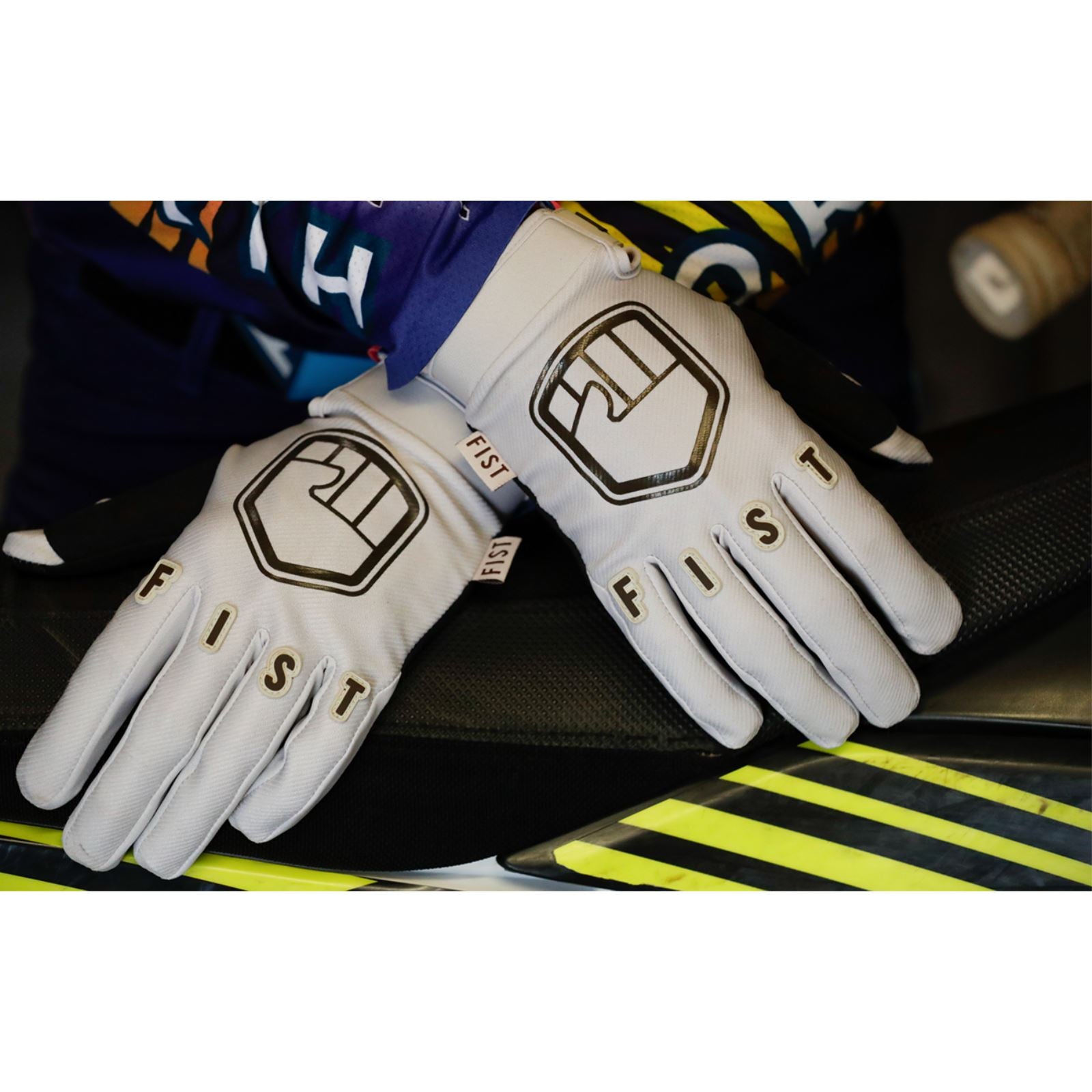 Fist Handwear Strapped Stocker Gloves_1832771