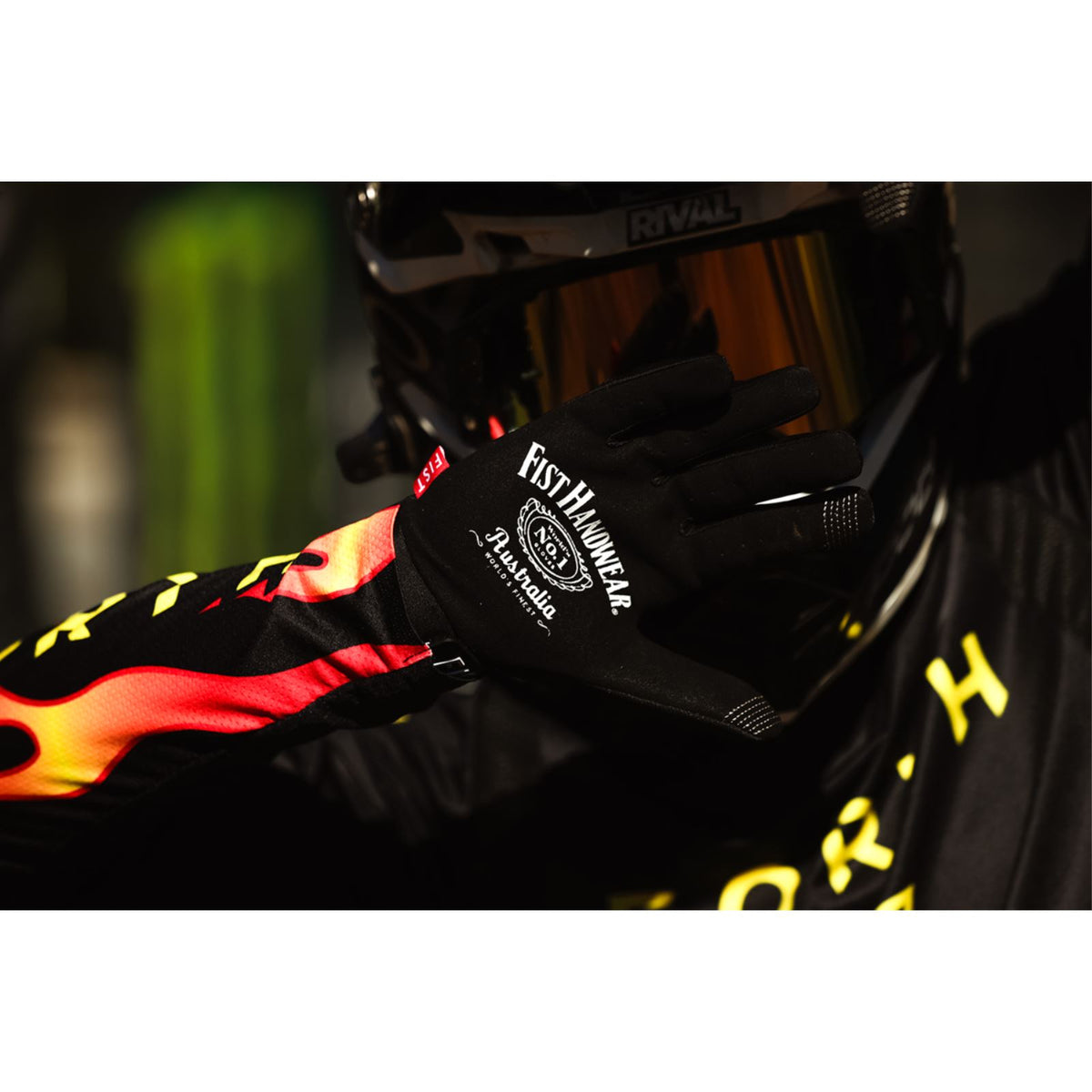 Fist Handwear Strapped Red Label Gloves_1834329