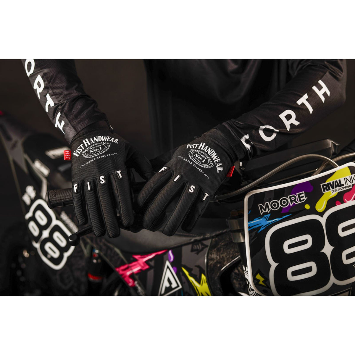 Fist Handwear Strapped Red Label Gloves_1834706