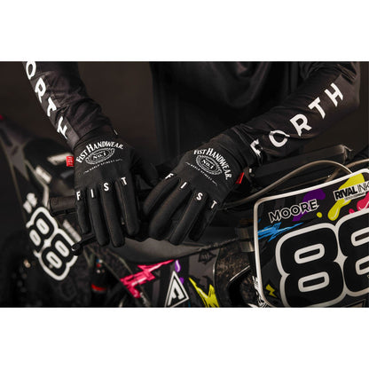 Fist Handwear Strapped Red Label Gloves_1834706