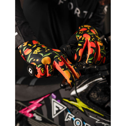 Fist Handwear Strapped Red Label Gloves_1835262