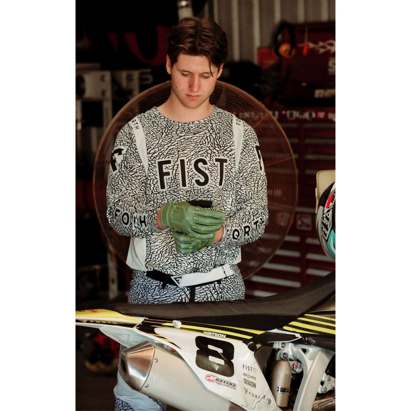 Fist Handwear Strapped Earth Stocker Gloves_1835276