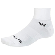 Swiftwick Aspire Quarter Crew Socks - Circuit White_1915192