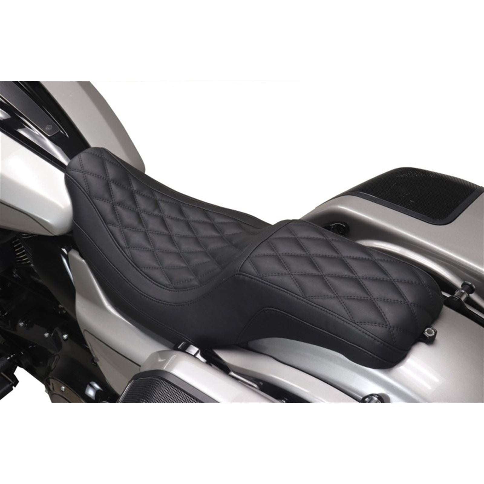 Mustang Motorcycle Products HD Double Diamond Low Squareback CVO Road Glide (ST)_1869614