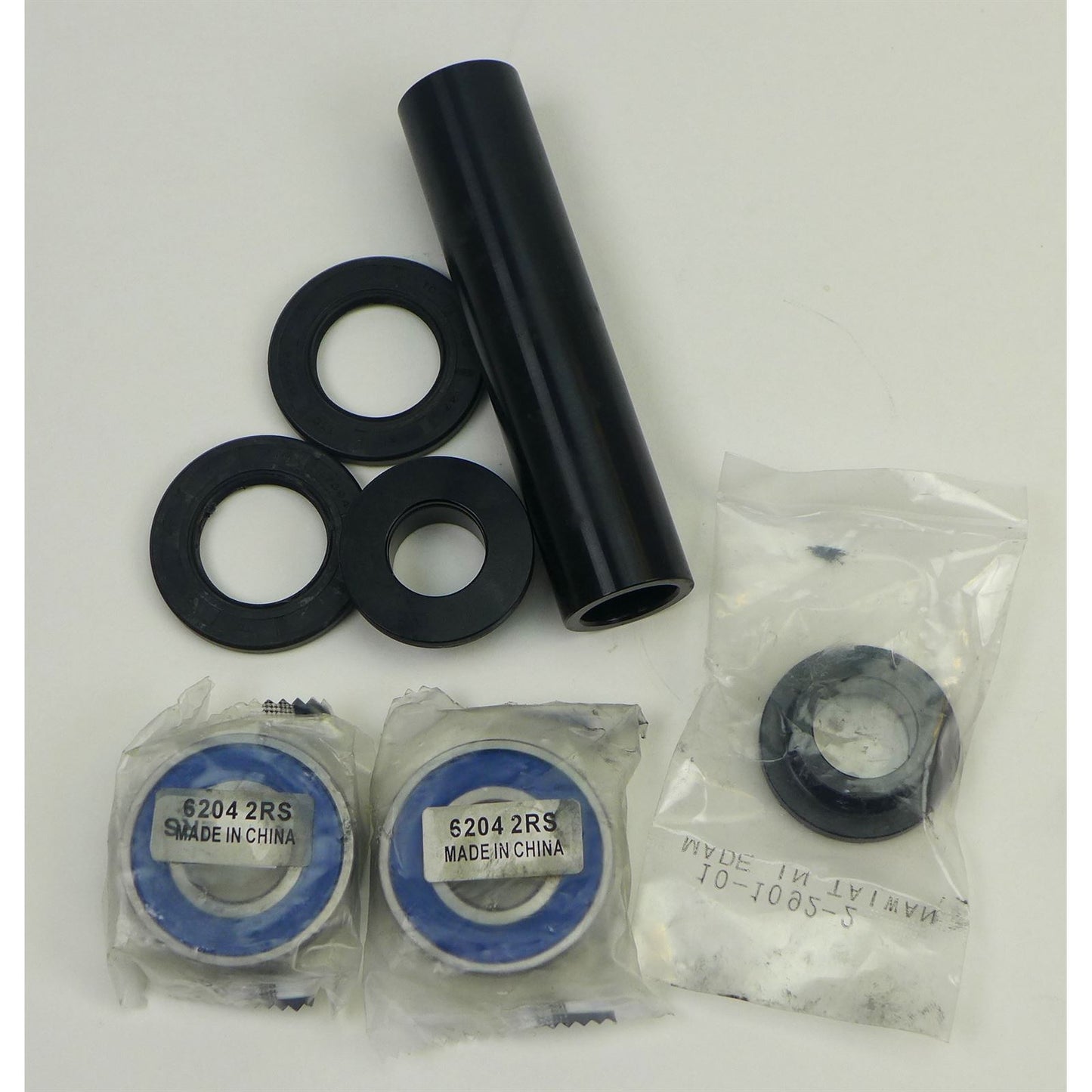Pivot Works Rear Wheel Upgrade Kit for Husqvarna/ KTM OPEN BOX [MPN: PWRWK-T12-000]_1882325