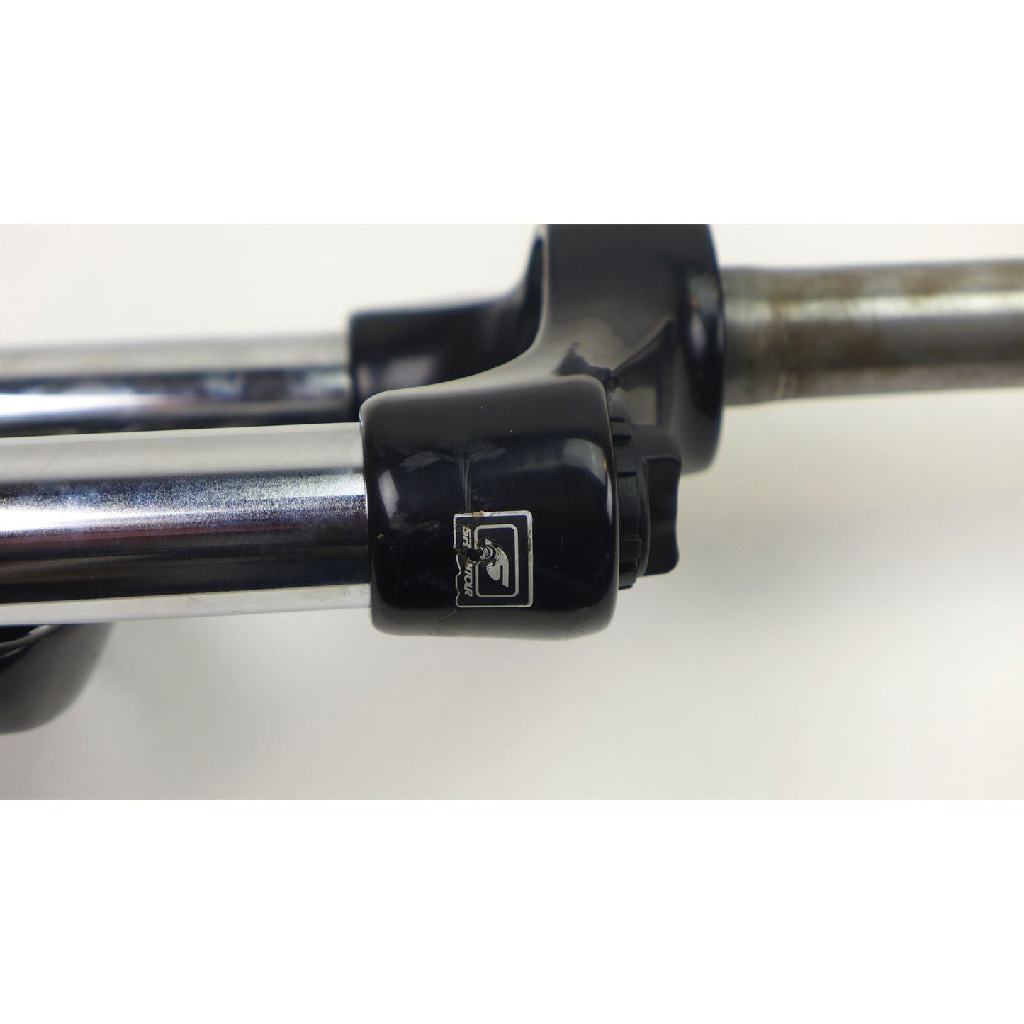 SR Suntour XCM Suspension Fork - 26" - 1" 100mm Black OPEN BOX [MPN: GSFXCMPZ00000494]_1934442