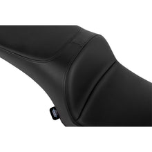 Drag Specialties Freedom Seat Vinyl/Solar Leather for Challenger '20-'25/Chieftain '25 [MPN: 0810-2475]_1947499