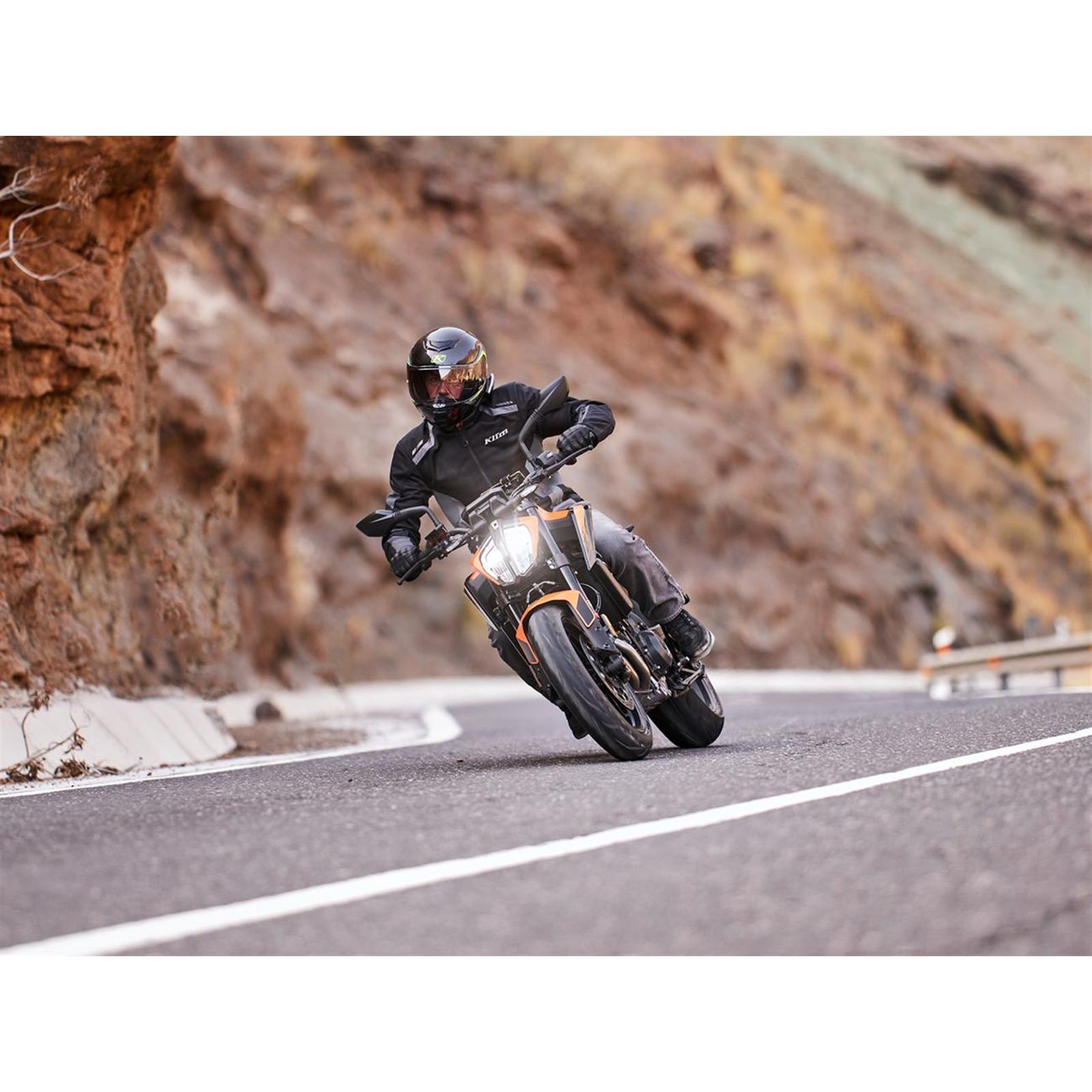 Mitas Tire - Sport Force+ - Rear - 180/55ZR17 - (73W) [MPN: 70000075]_2054738