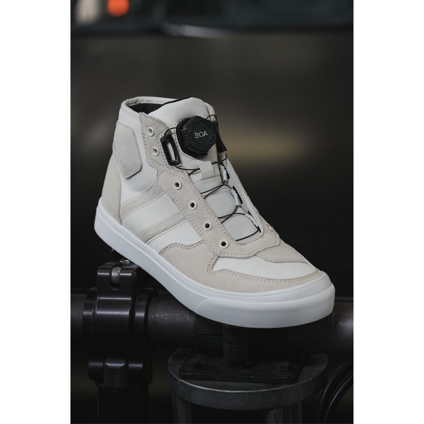 ICON Dog Days Boots - White_1988634