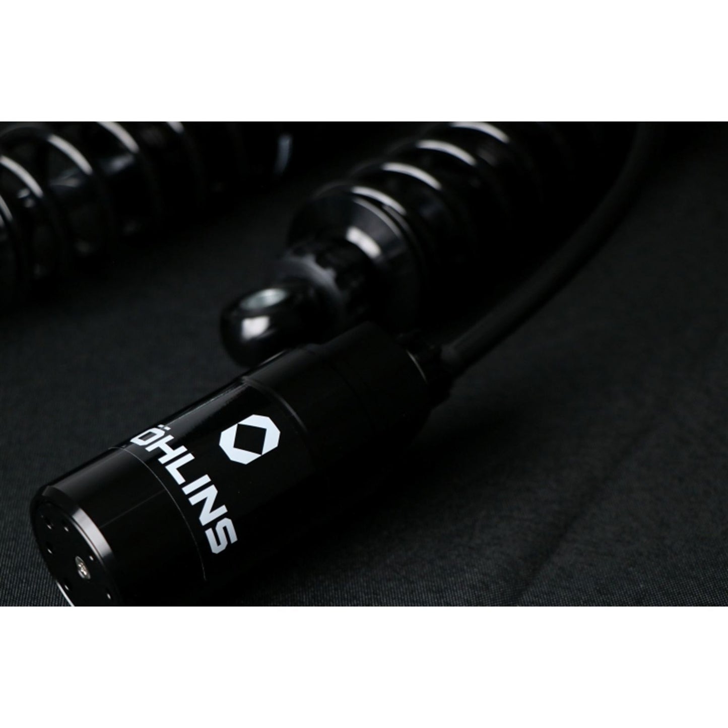 Ohlins 36 Twin Blackline 12in Blk Reservoir Shocks for 14-26 Harley FL Touring [MPN: HD 050]_2056144