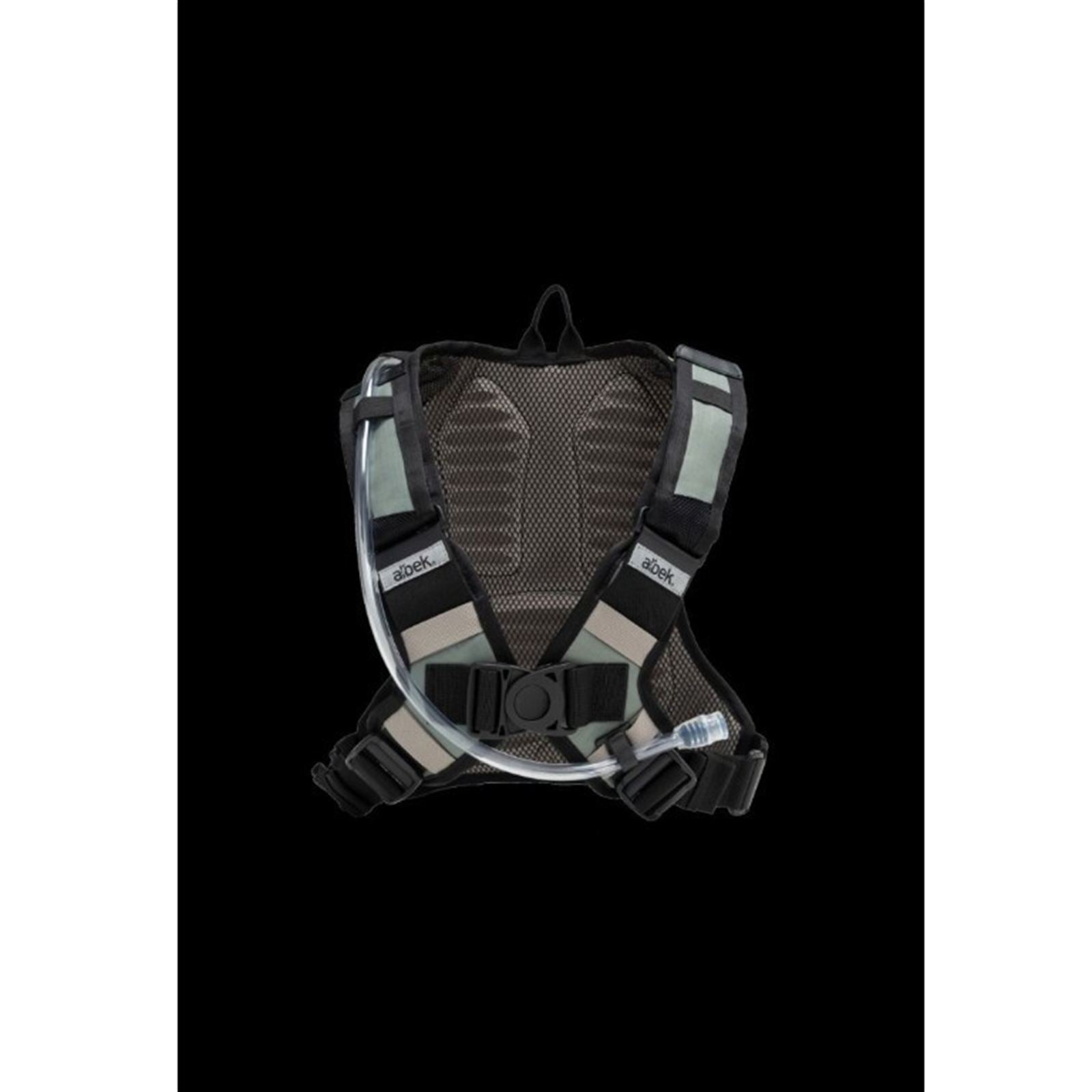 Albek H2O-Hauler Three Hydration Pack - 1.5/Liter - Sunflash Dune [MPN: AB13003230]_2062407