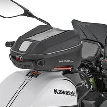 Givi Tanklock Sport Tank Bag - 6/Liter - Black [MPN: ST611+]_2093364