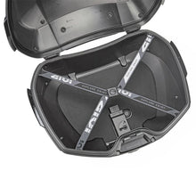 Givi V49N Air Monokey Top Case - 49/Liter - Black/Silver [MPN: V49N]_2095186