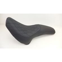 Saddlemen Profiler Seat - Lattice Stitched - Softail OPEN BOX [MPN: 800-01-149]_2097588