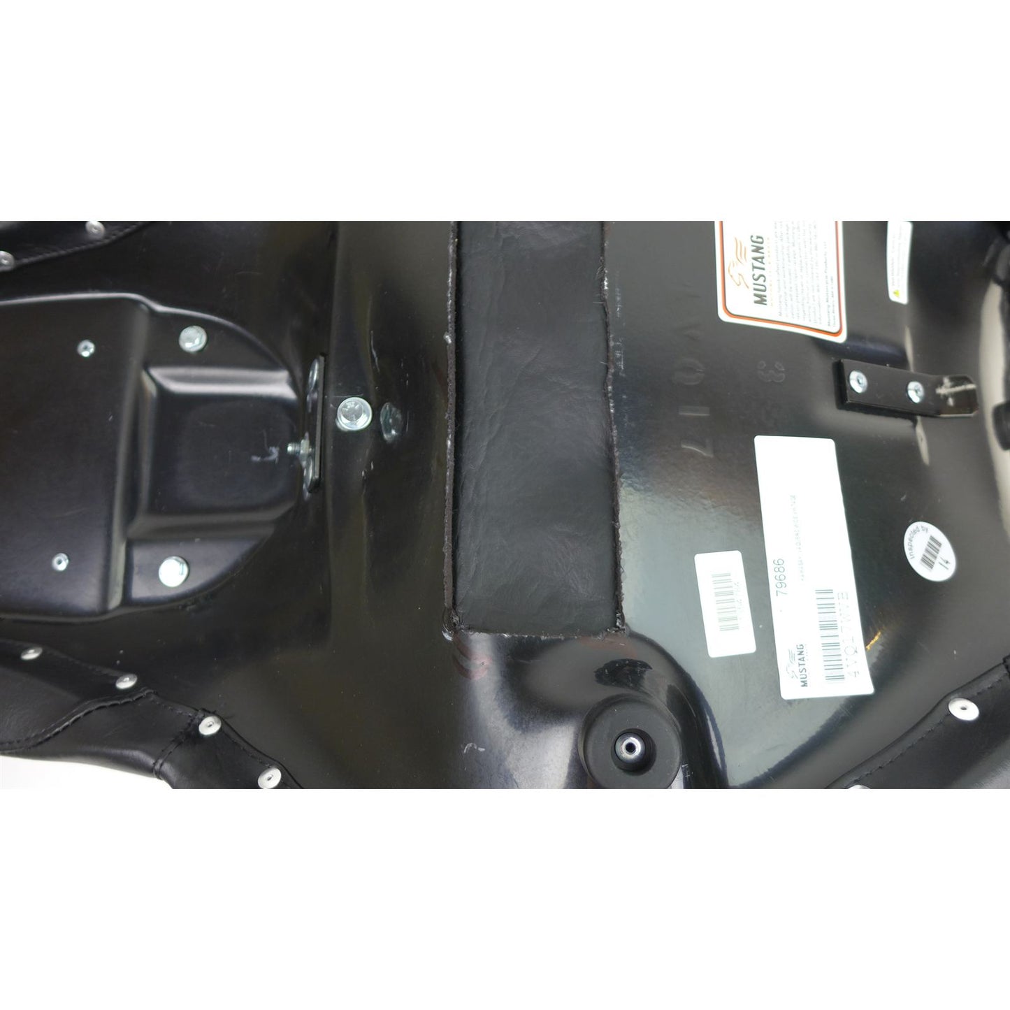 Mustang Motorcycle Products Kawa Vaquero Wide Seat - VNT W/DBR OPEN BOX [MPN: 79686]_2098528