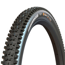 Maxxis - Bicycle Forekaster Mountain Tire 29"x2.60 - Black [MPN: TB00696700]_2115347