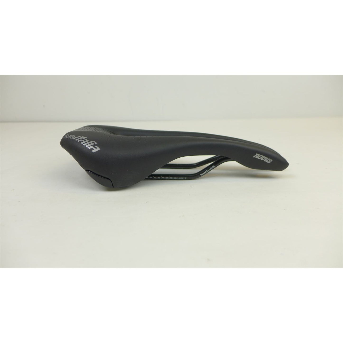 Selle Italia Novus TM S Saddle 282 x 138mm - Men - Black OPEN BOX [MPN: 080H503AHC001]_2200587