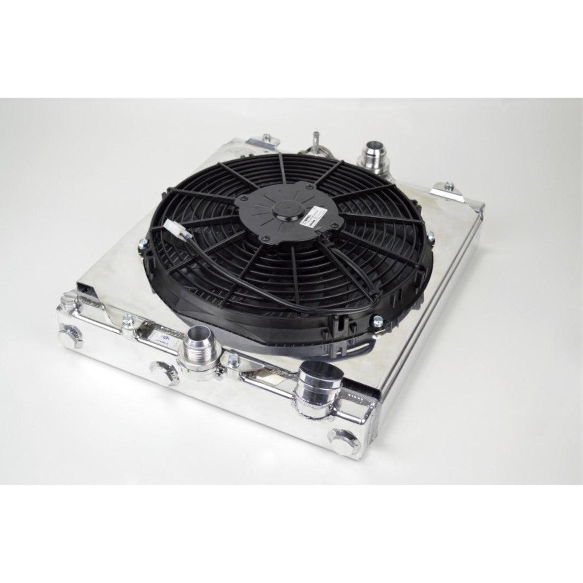 CSF Universal Half Radiator fits with 16AN & Slip-On Fittings/12in SPAL Fan & Shroud [MPN: 2858X]_2177162
