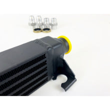 CSF High Performance Oil Cooler fits with -10AN Male & OEM Fittings 82-94 BMW 3 Series (E30) [MPN: 8092]_2177172