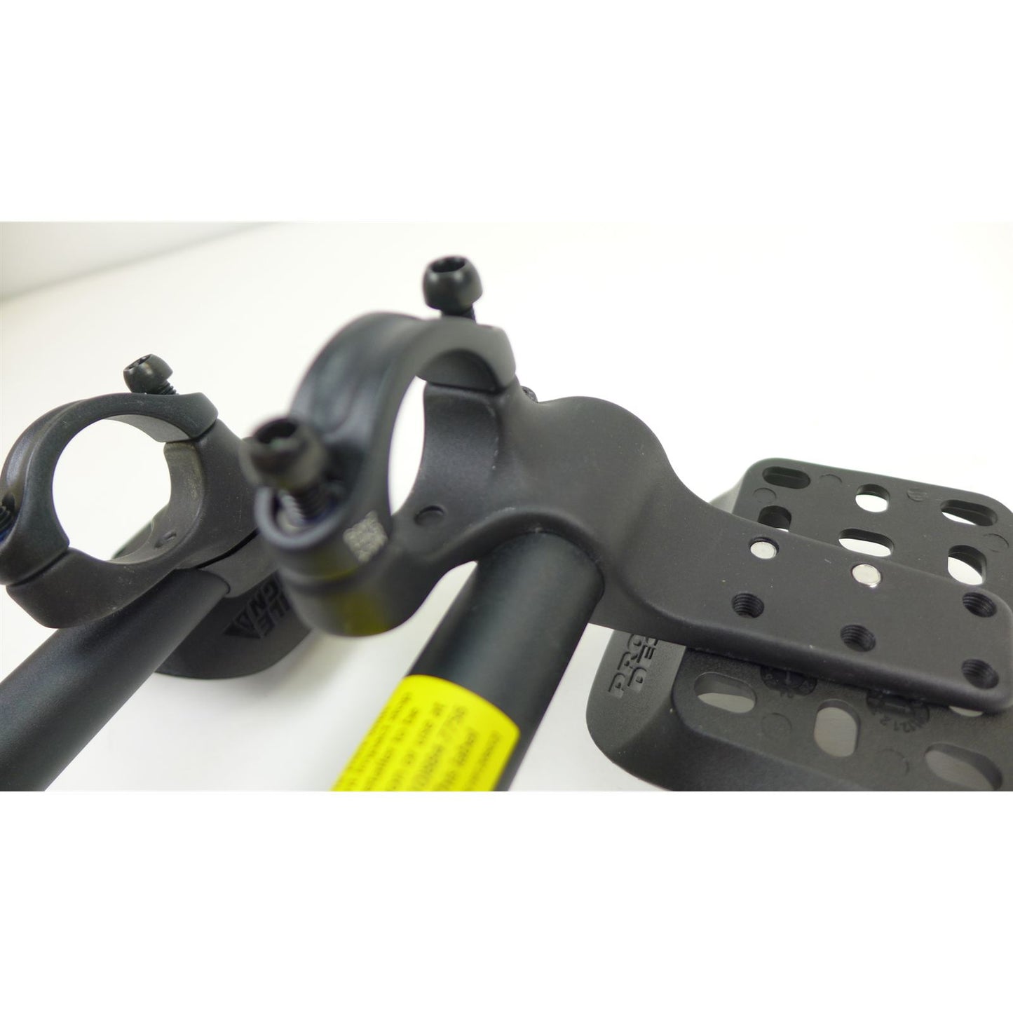 Profile Design Neosonic Aero Bar - 31.8 Clamp, 240mm, Black OPEN BOX [MPN: RHNSNC45DL1]_2316070
