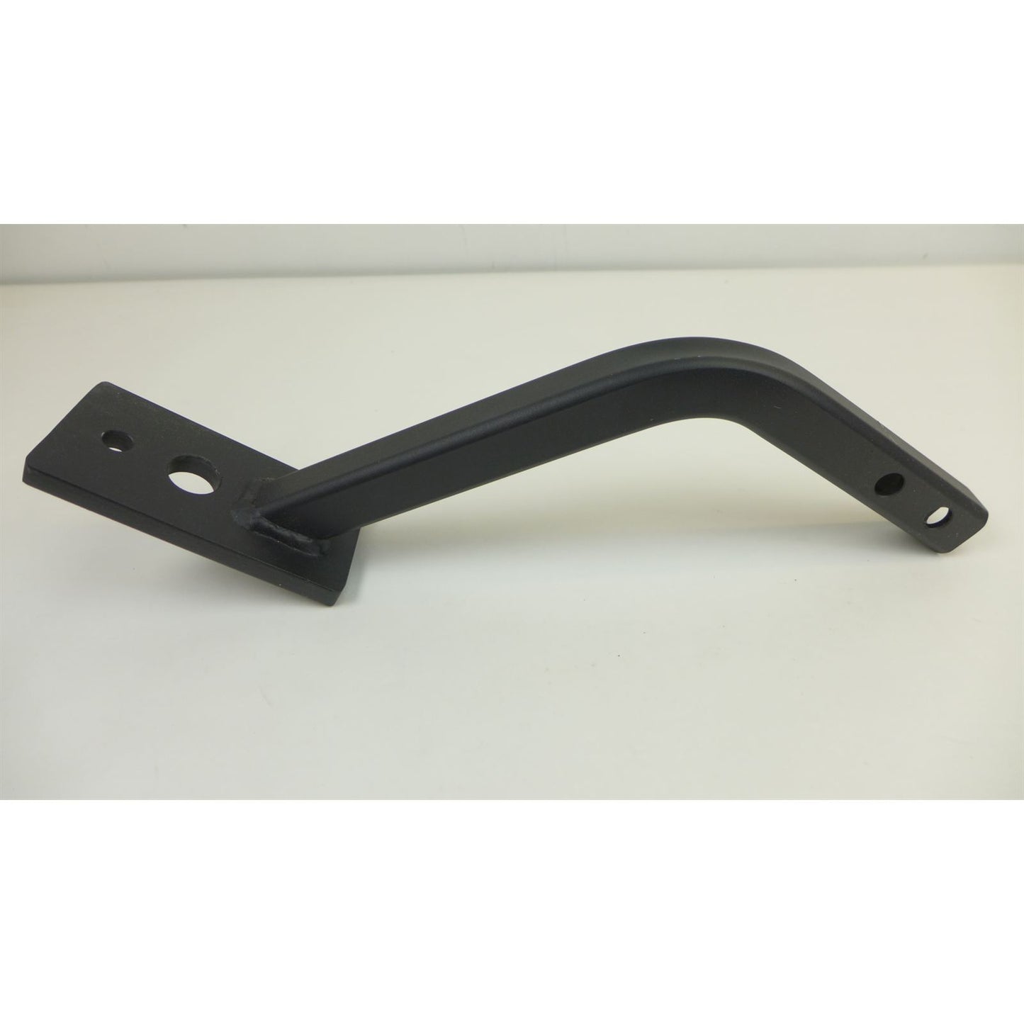 Hornet 1 1/4" HITCH RISER 2" BALL OPEN BOX [MPN: U-4044-FPB]_2315958