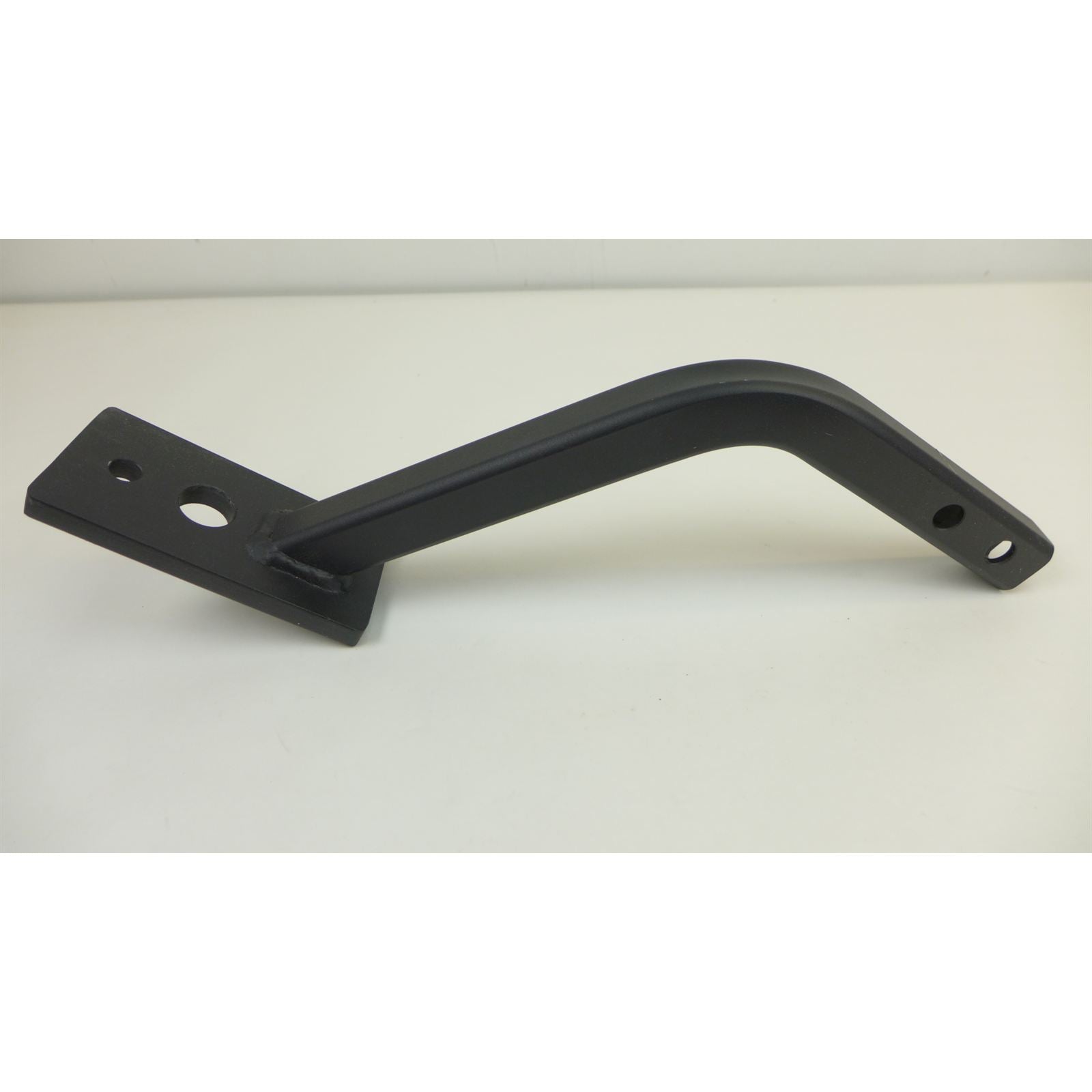 Hornet 1 1/4" HITCH RISER 2" BALL OPEN BOX [MPN: U-4044-FPB]_2315958