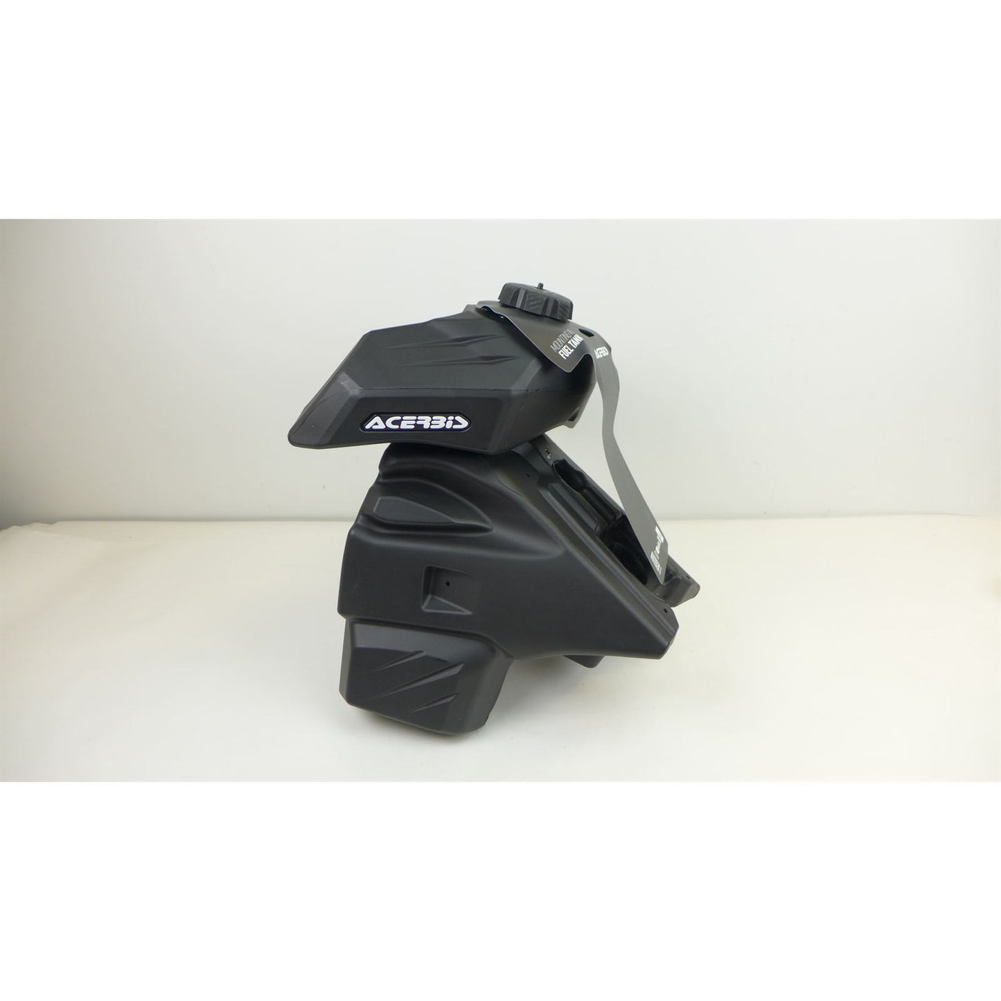 Acerbis Fuel Tank - 3.9 Gallon - Black OPEN BOX [MPN: 2985430001]_2356143