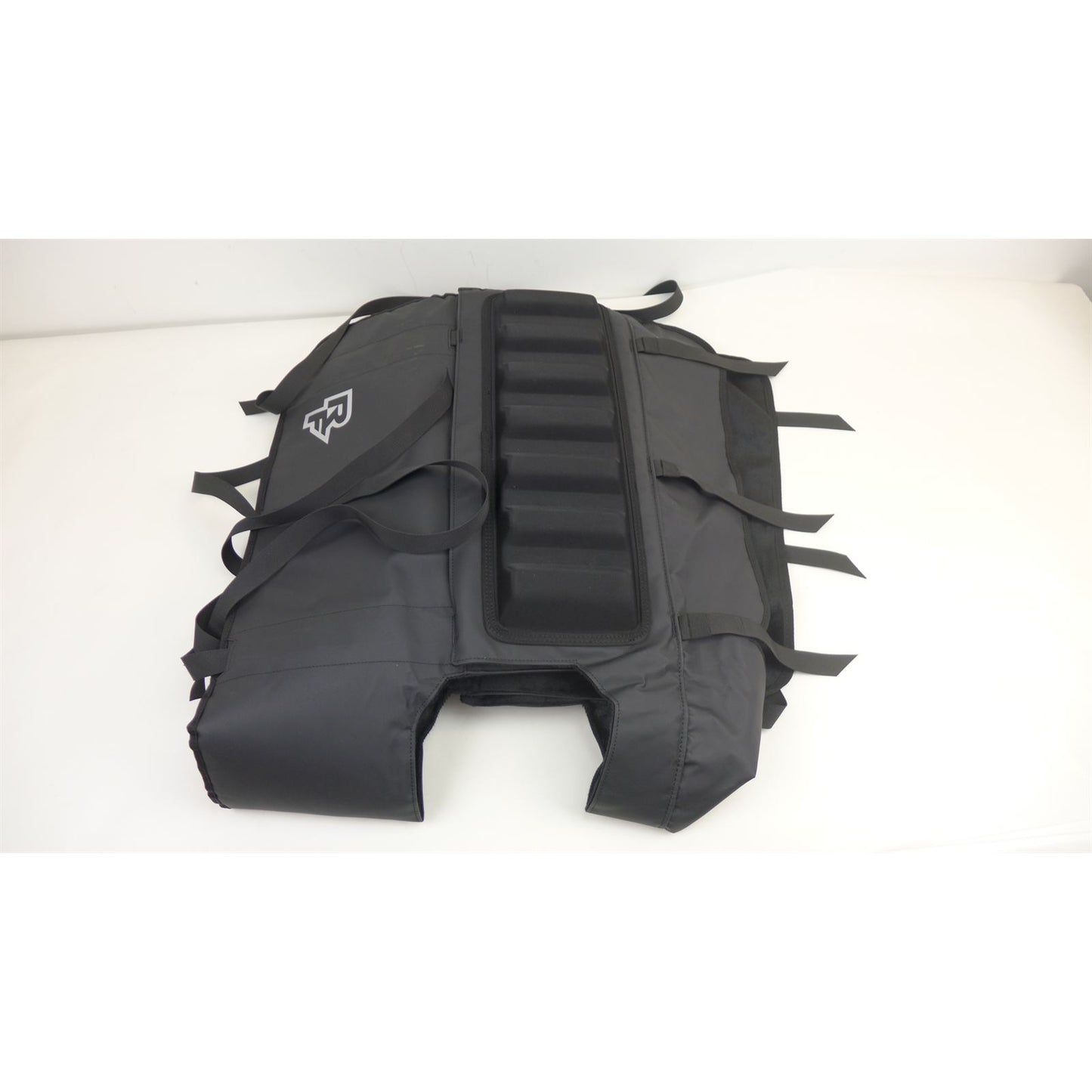 Race Face T3 Tailgate Pad  Tailgate Pad  Mid Size Pickup OPEN BOX [MPN: RFFBT3TAUBLA07]_2395980