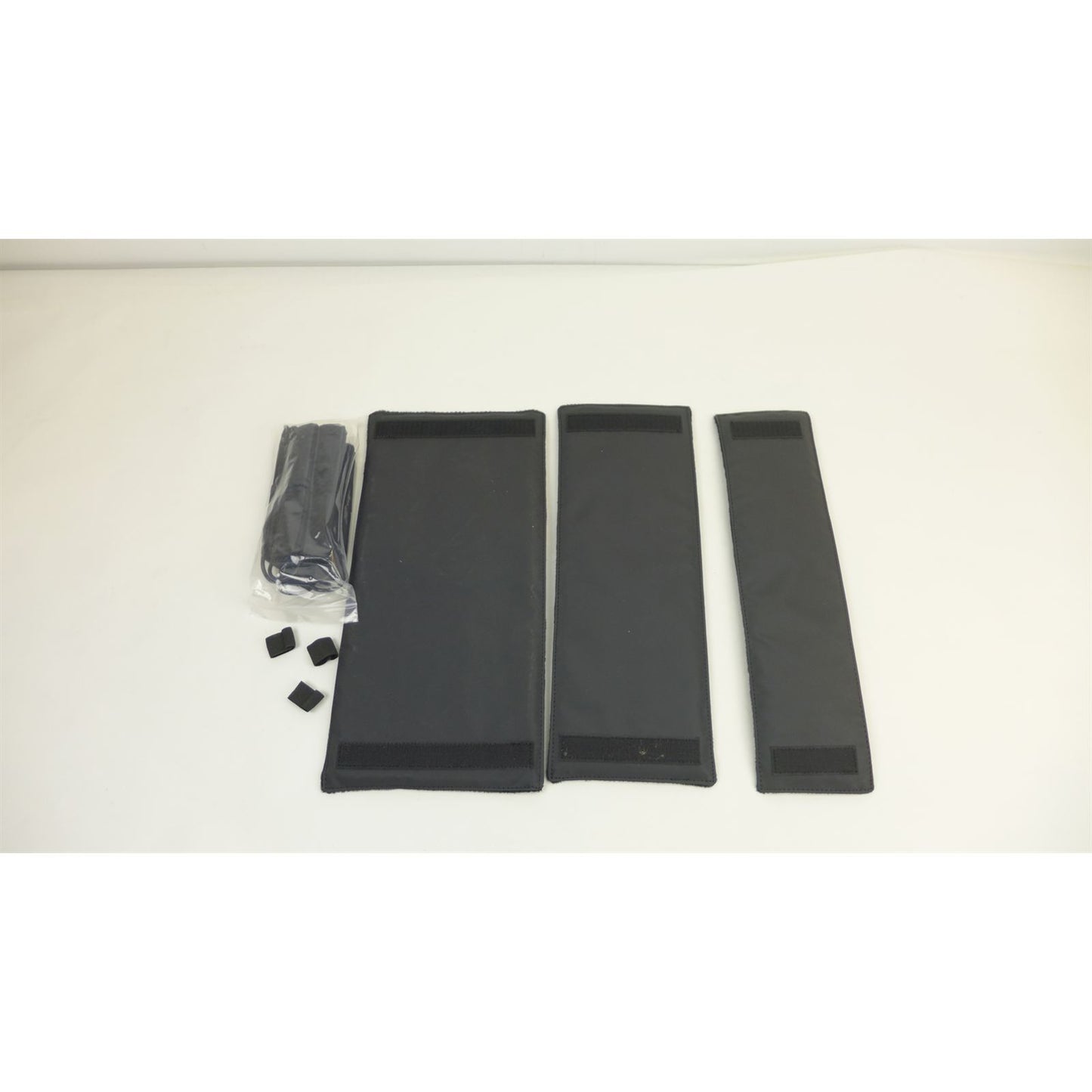 Race Face T3 Tailgate Pad  Tailgate Pad  Mid Size Pickup OPEN BOX [MPN: RFFBT3TAUBLA07]_2395982