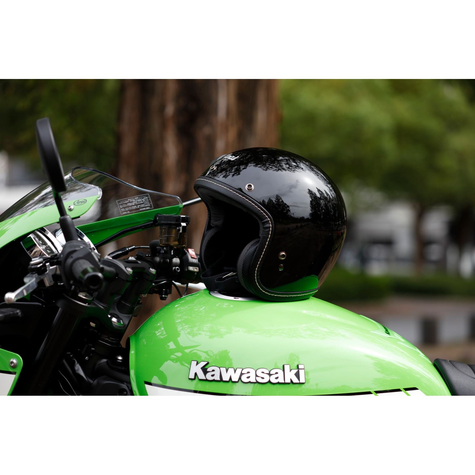 Arai Classic-V Helmet - Black - Small [MPN: 0104-3571]_2558501