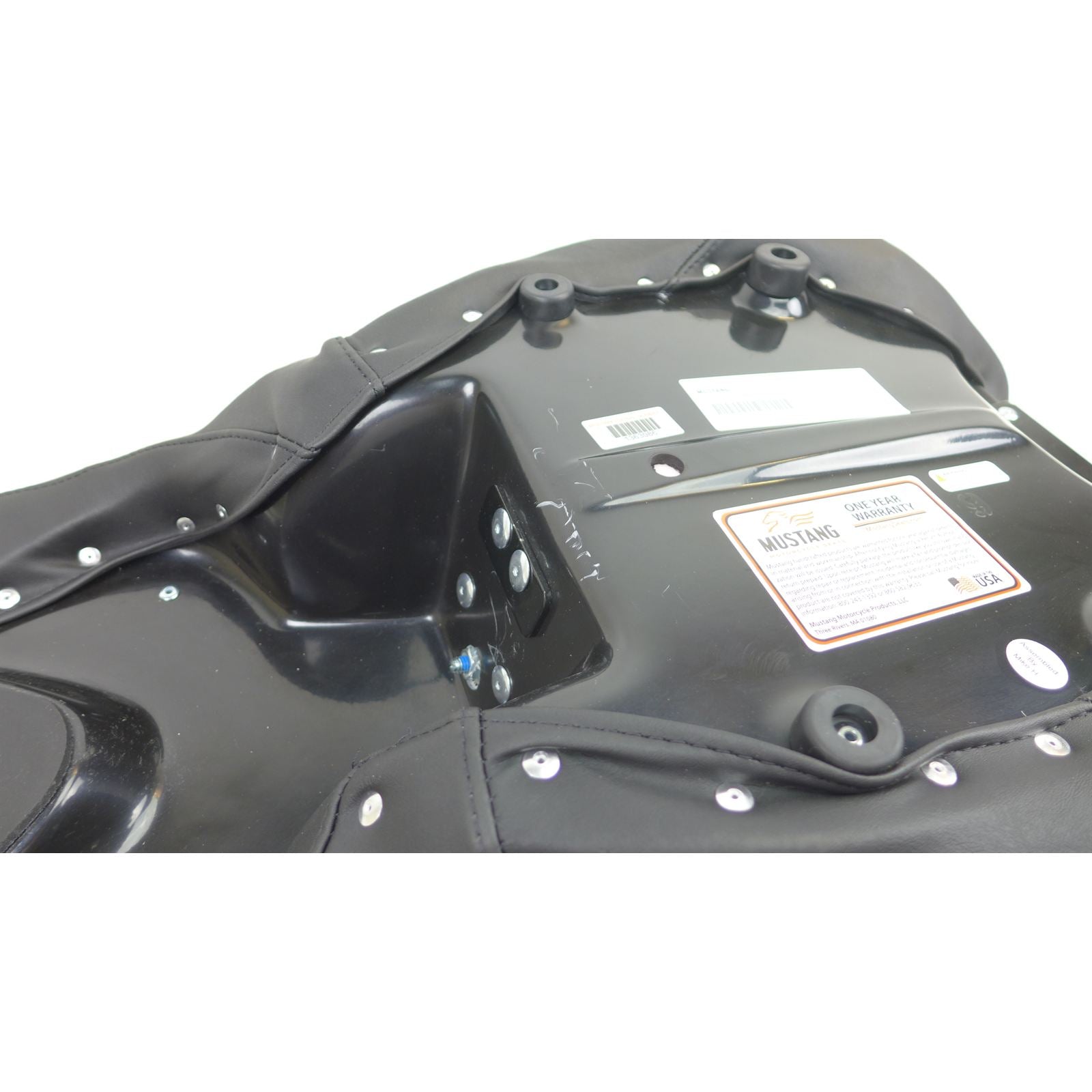 Mustang Motorcycle Products Lowdown Seat w/Driver Backrest Plain OPEN BOX [MPN: 79703]_2573999