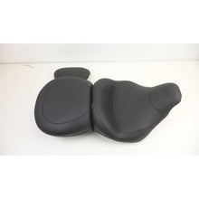 Mustang Motorcycle Products Lowdown Seat w/Driver Backrest Plain OPEN BOX [MPN: 79703]_2574001