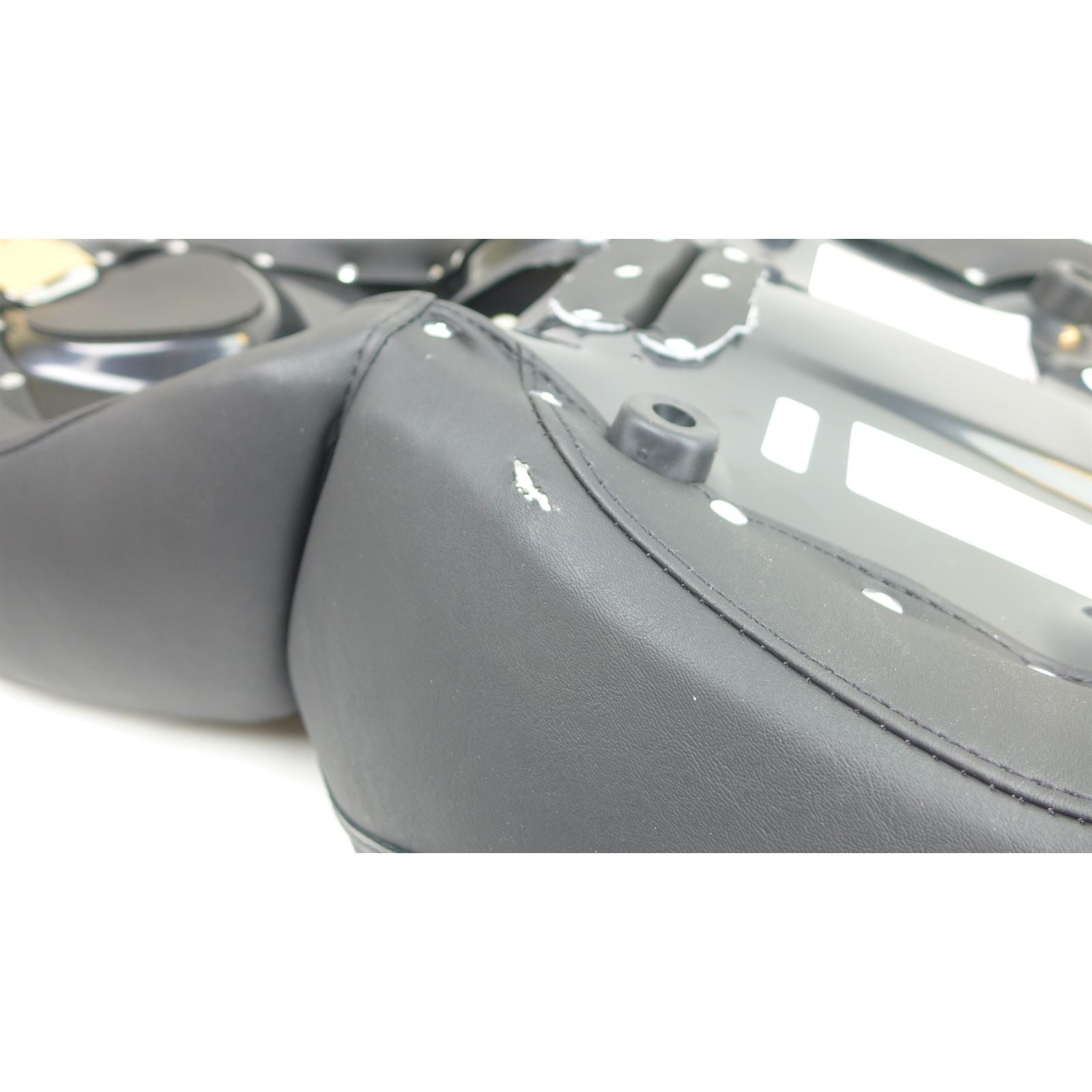 Mustang Motorcycle Products Deluxe Touring Seat - FLH OPEN BOX [MPN: 79006]_2583010
