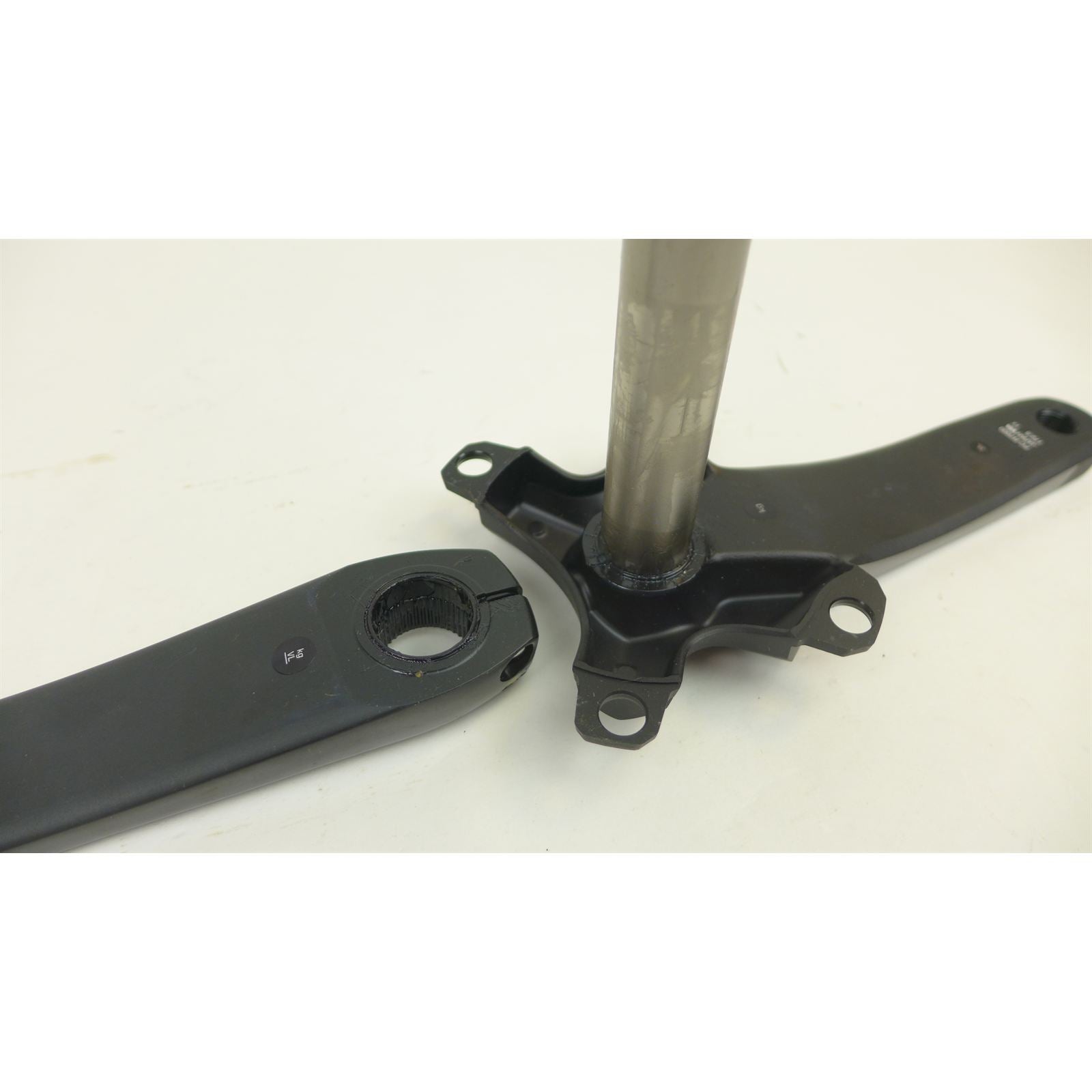 Shimano Crankset - 172.5mm - 11-Speed - Black - OPEN BOX [MPN: IFCR7000DXXL]_2583026