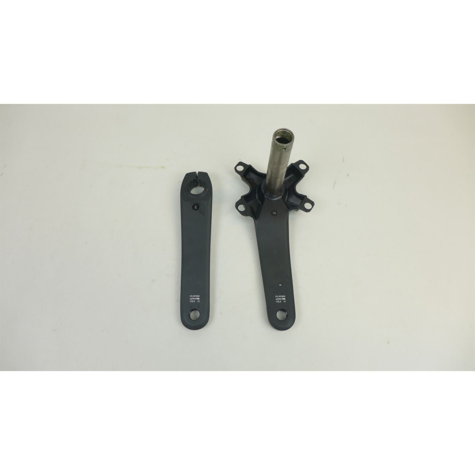 Shimano Crankset - 172.5mm - 11-Speed - Black - OPEN BOX [MPN: IFCR7000DXXL]_2583027