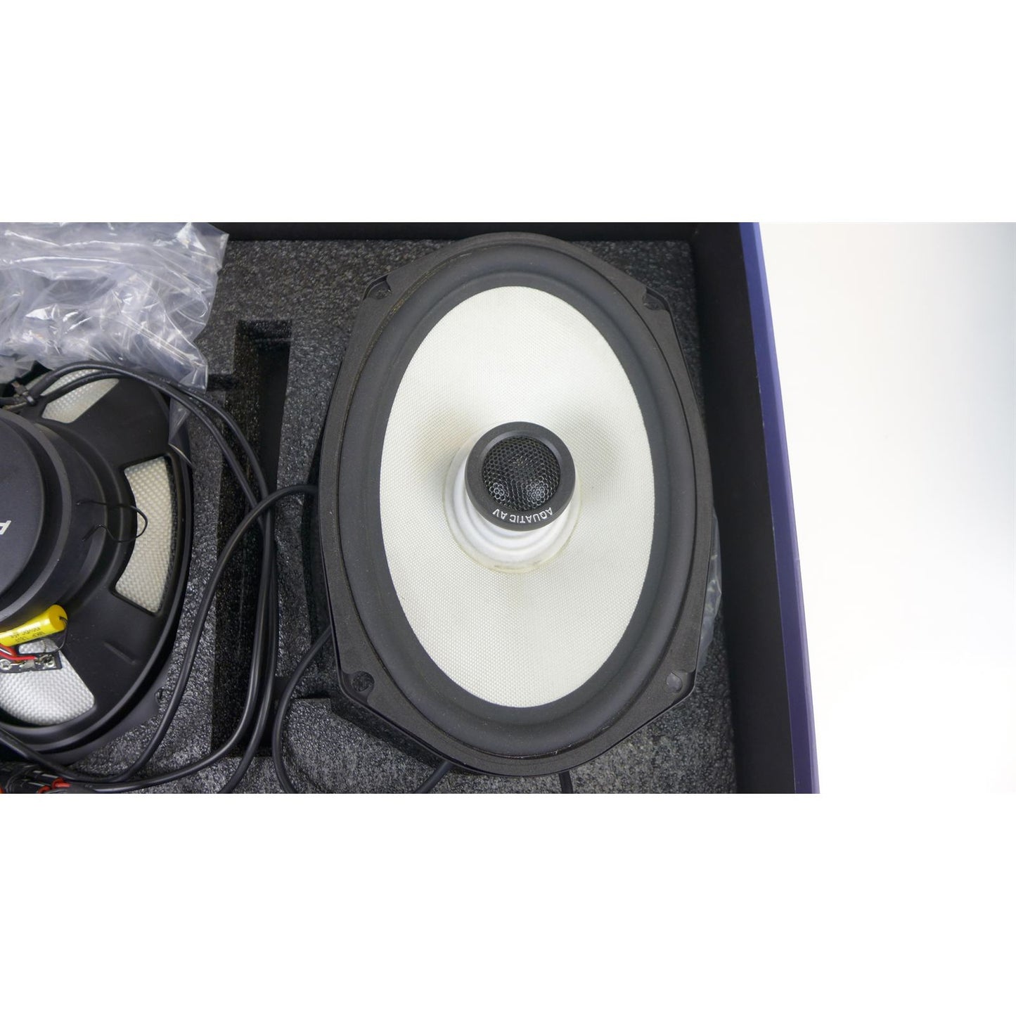 Aquatic AV Ultra 6X9 Saddlebag Speaker Kit for FLT '14-Up OPEN BOX [MPN: HG100]_2714843