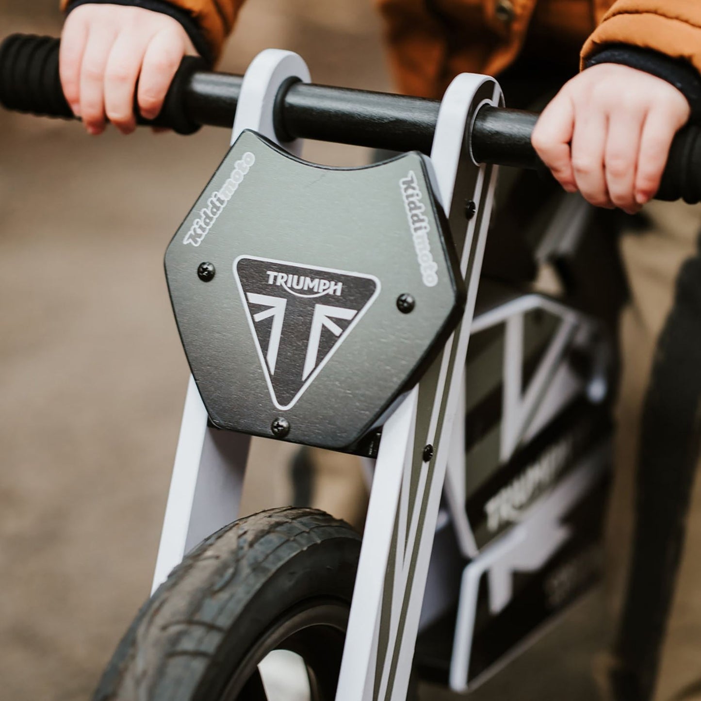 Kiddimoto Triumph Speed Triple 1200RS Balance Bike - Black/White/Gray [MPN: KDBTRS]_2715916