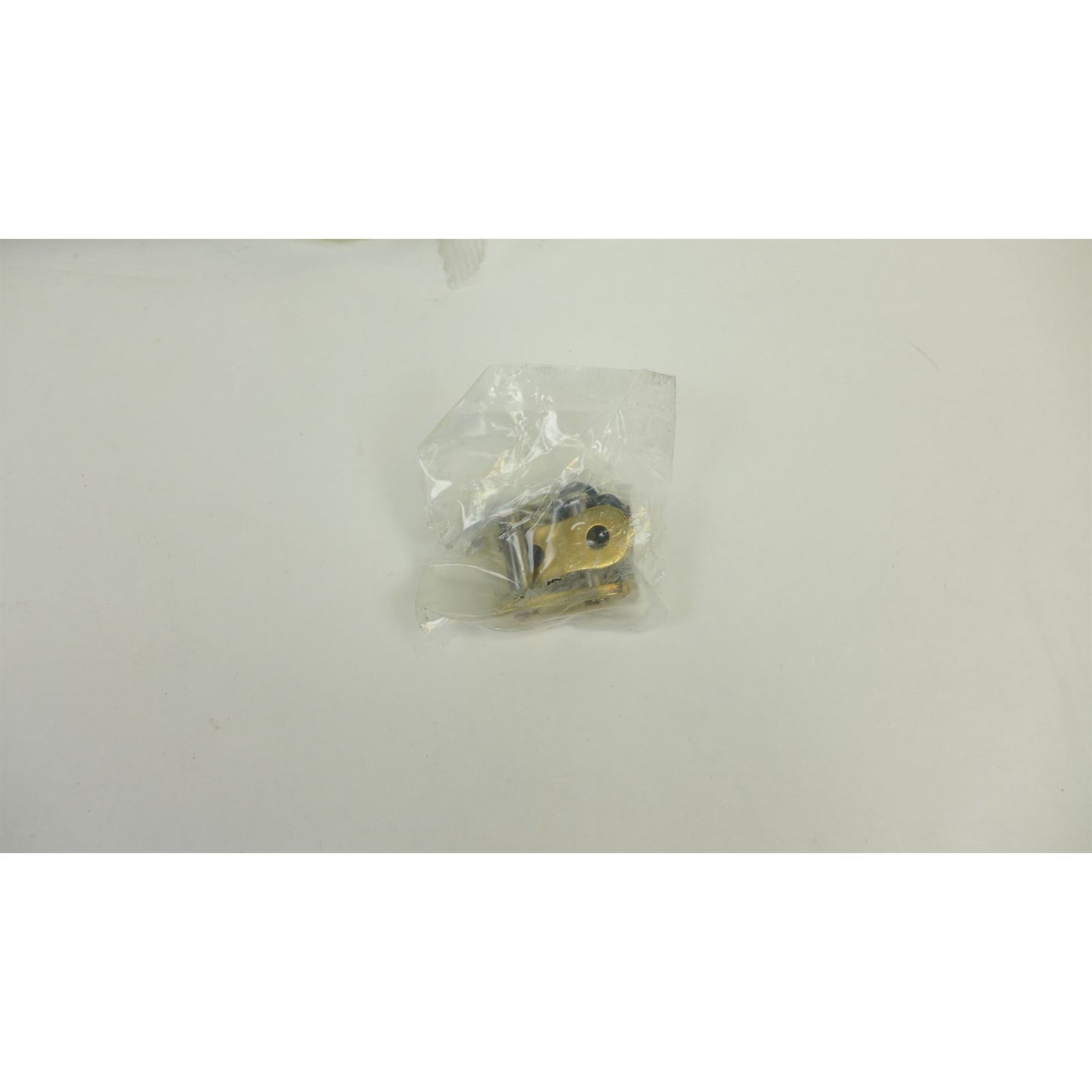 EK ZVx3 Chain 530x120 Gold OPEN BOX [MPN: 530ZVX3-120/GXG.MLJ]_2723055