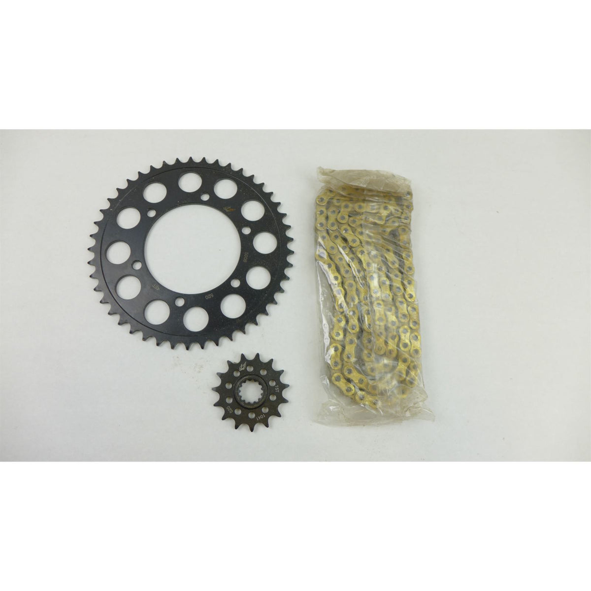 RK Chain Chain and Sprocket Kit - Gold for Yamaha '06-'20 OPEN BOX [MPN: 4067-069PGX]_2765123