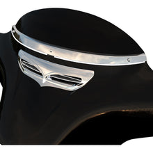 Ciro Windshield Trim - Chrome - FL 14+ [MPN: 11000]_359672