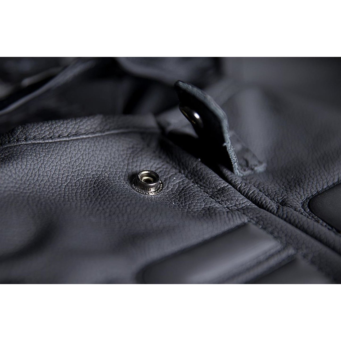 Icon Regulator™ D3O® Vest - Black - Small/Medium 2830-0391_234430