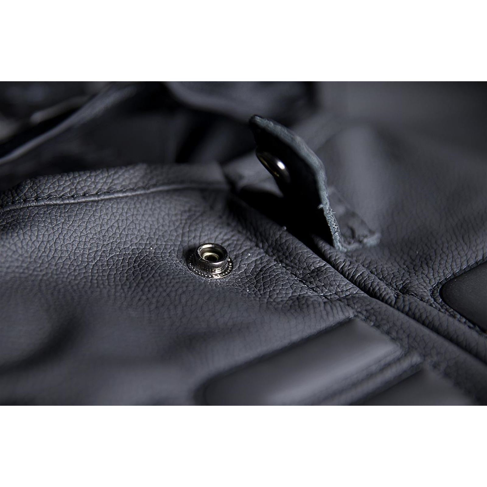 Icon Regulator™ D3O® Vest - Black - Small/Medium 2830-0391_234430